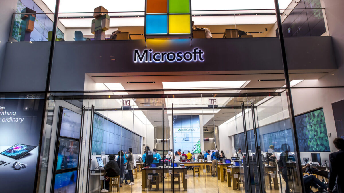 Лоши вести за сите што купуваат компјутери: Microsoft направи потег што драстично ги зголемува цените