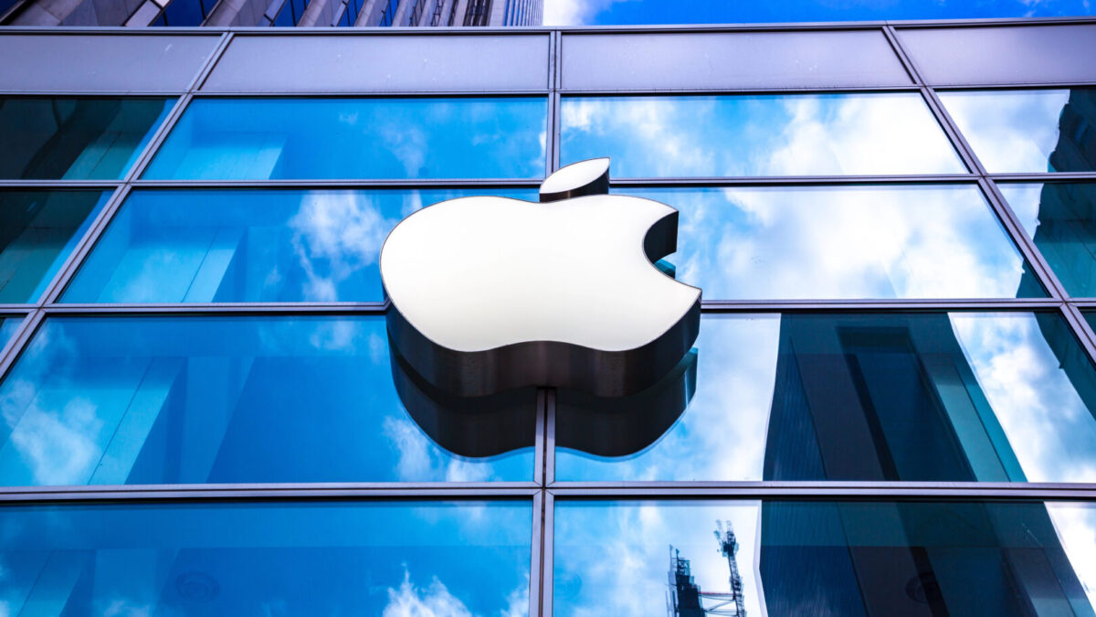 Apple едвај може да направи преклопен iPhone